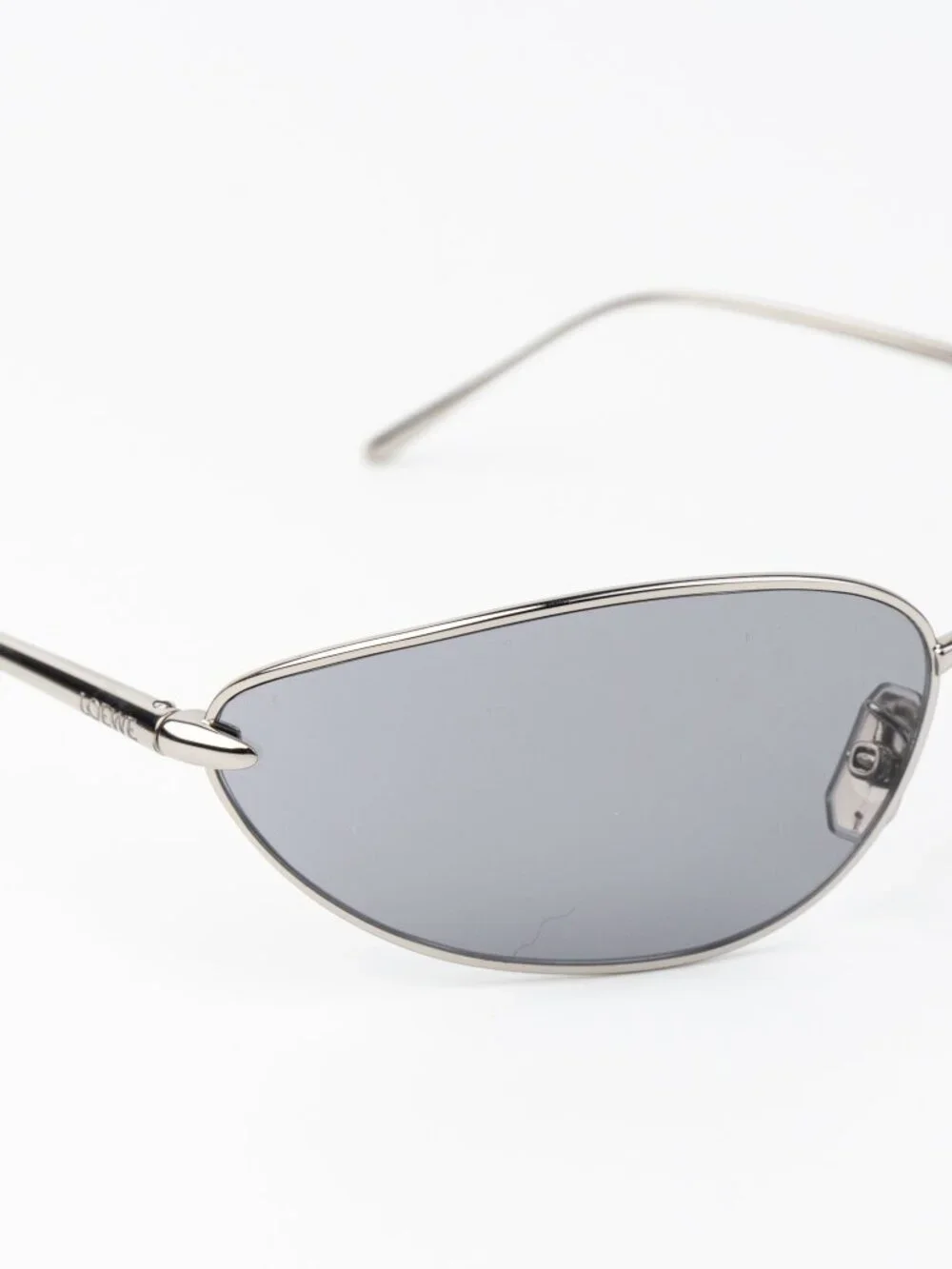 Loewe Women Sunglasses Silver Grey Wraparound LW40164U 16A NEW AUTHENTIC